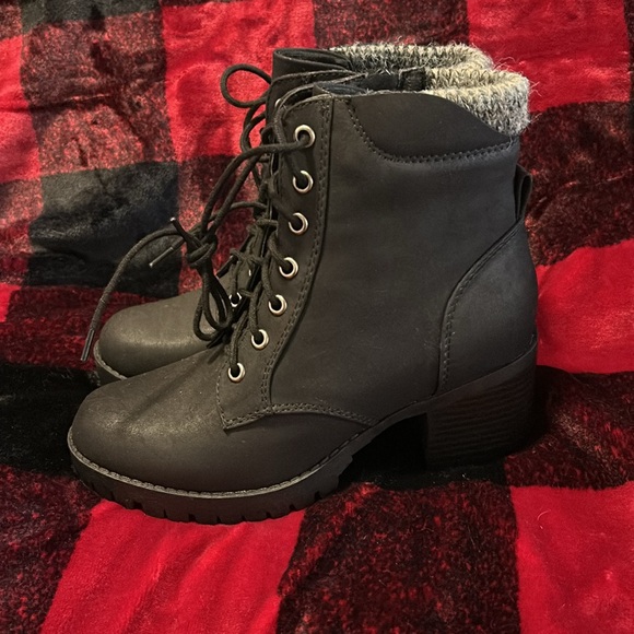 Soda Women Chunky High Heel Combat Army Riding Boot Booties Lug Black Size 7 - Picture 3 of 8